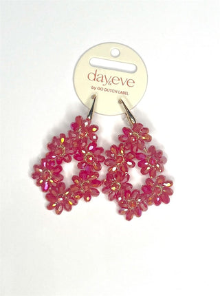 Kopen rood Go Dutch Label Oorhangers 6 bloemen kralen