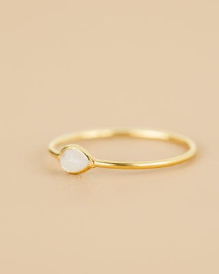 Muja Juma Ring (sieraad) Baeus size 56 white moonstone 3x5mm drop