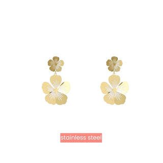 Go Dutch Label Oorhangers cut our flowers