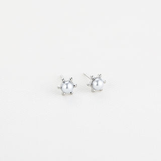 Bijoutheek Ear Studs Pearl