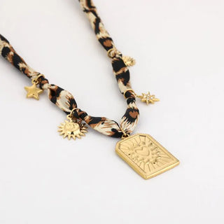 Bijoutheek Collier Bandana Chique Stof Lichtpuntjes