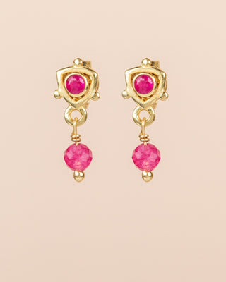 Muja Juma Oorhangers Flea Ruby bead