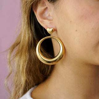 Michelle Bijoux Ear Studs Heart Circle