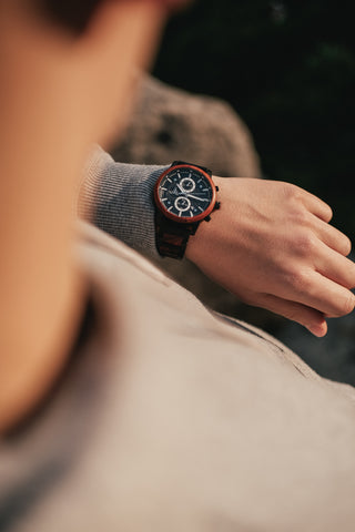 HOT&TOT | GOVERNOR WOODEN MEN'S WATCH | CHRONOGRAPHS | 44MM | SANDALWOOD | SILVER | STEEL