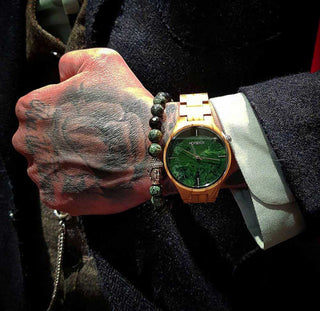 HOT&TOT | VOLEA HOLZUHR | 40MM | GRÜNER MARMOR | OLIVENHOLZ