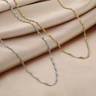 Michelle Bijoux Necklace Twisted Thin