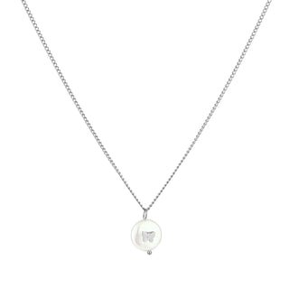 Michelle Bijoux Pearl Butterfly Necklace