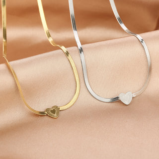 Michelle Bijoux Necklace Heart Snake Link