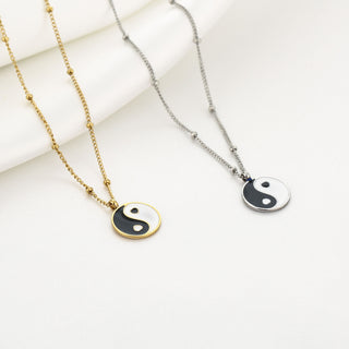 Michelle Bijoux Necklace Balls Yin Yang