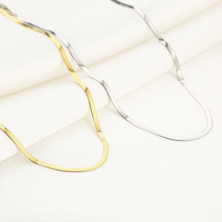 Michelle Bijoux Necklace Thin Snake