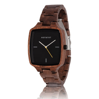 HOT&TOT | WODAN HERRENUHR AUS HOLZ | QUADRATISCH | 40MM | WALNUSSHOLZ | SILBER