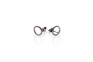 Karma-symbols-earring-m1626-xl-open-circle-gunmetal