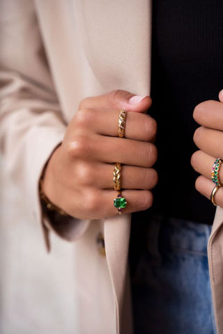 My Jewelery Vintage statement ring green crystal
