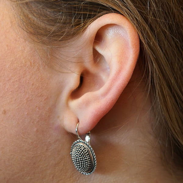 Camps & Camps Earring essential oval