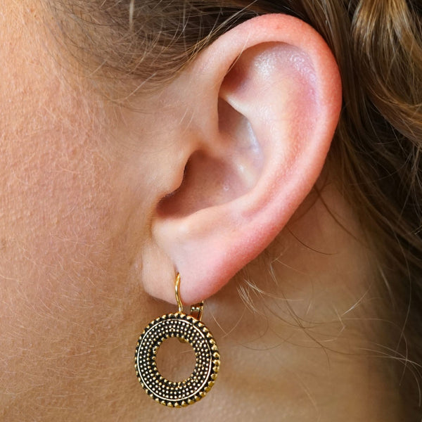 Camps & Camps Earring round essentials