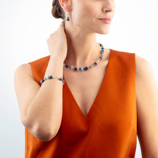 Coeur de Lion Geocube Halskette Ikonische Naturhalskette blau/weiß