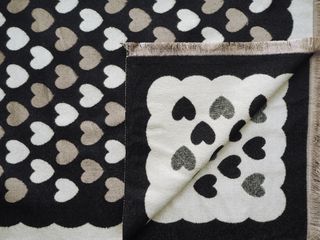 Kopen zwart Bijoutheek Sjaal (Fashion) Hartjes patroon (190cm x 65cm)
