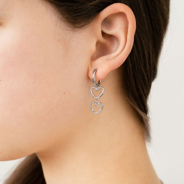 Bijoutheek Oorhangers Twee Hartjes Bewerkt