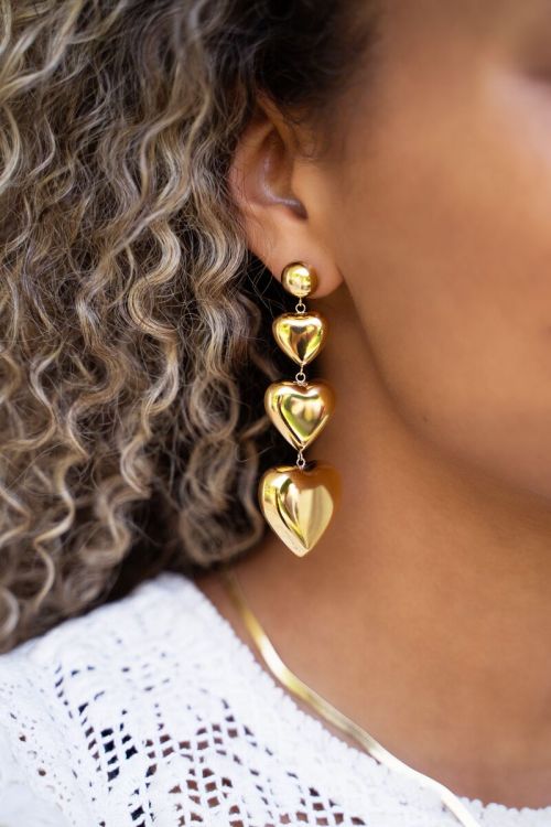 My Jewelery Statement earrings with three hearts 