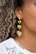 My Jewellery Statement oorbellen met drie hartjes