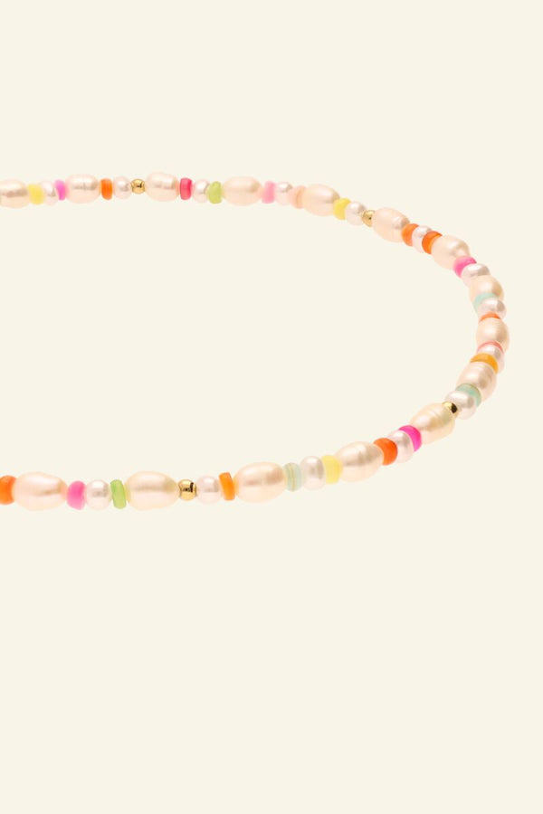 My Jewelery Bracelet with large heart and pearls