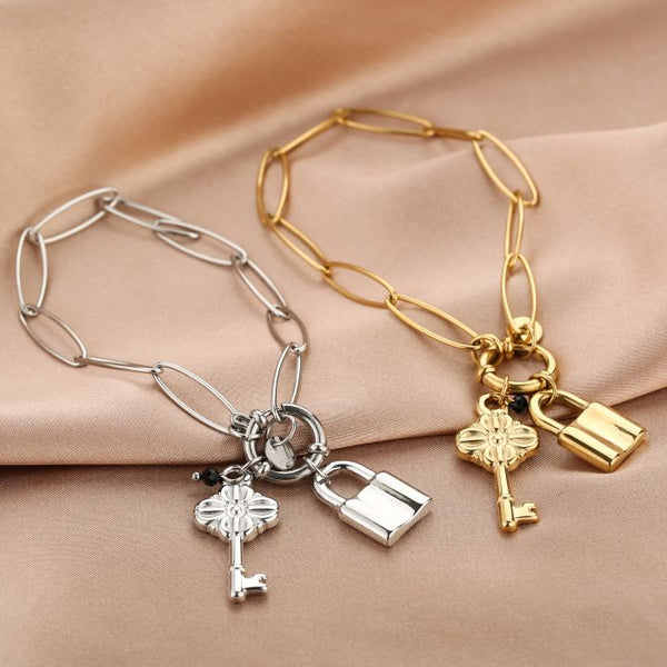 Michelle Bijoux Bracelet Lock and Key