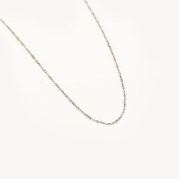 Michelle Bijoux Necklace Twisted Thin