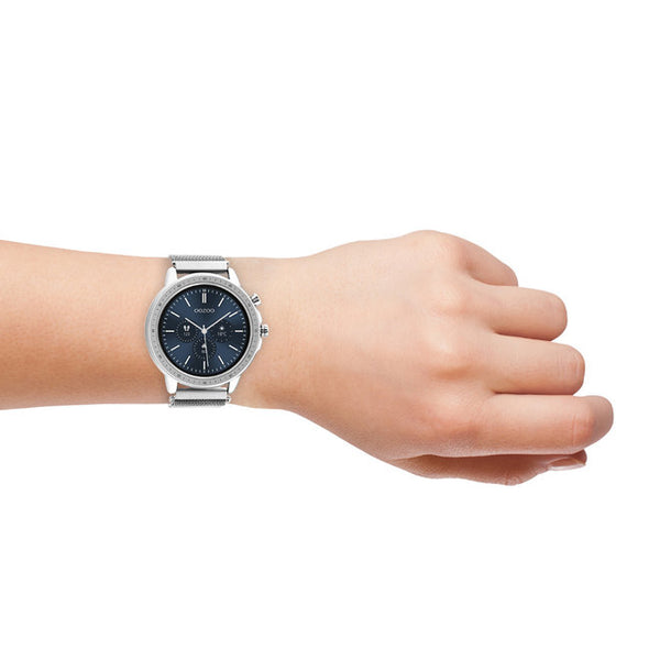 OOZOO Smartwatches – Unisex – Metallgeflechtarmband silber mit silbernem Gehäuse Q00305